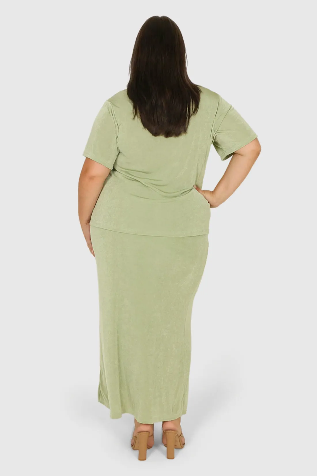 chelsea_full_length_top_soft_green_3.webp Fayt Tops | CHELSEA FULL LENGTH TOP SOFT GREEN