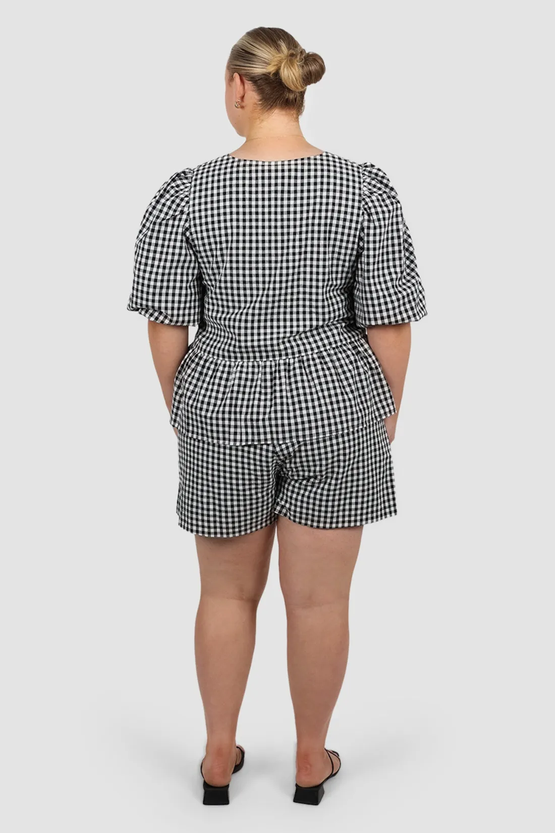 fawn_top_bw_gingham_3.webp Fayt Tops | Sets | FAWN TOP B&W GINGHAM