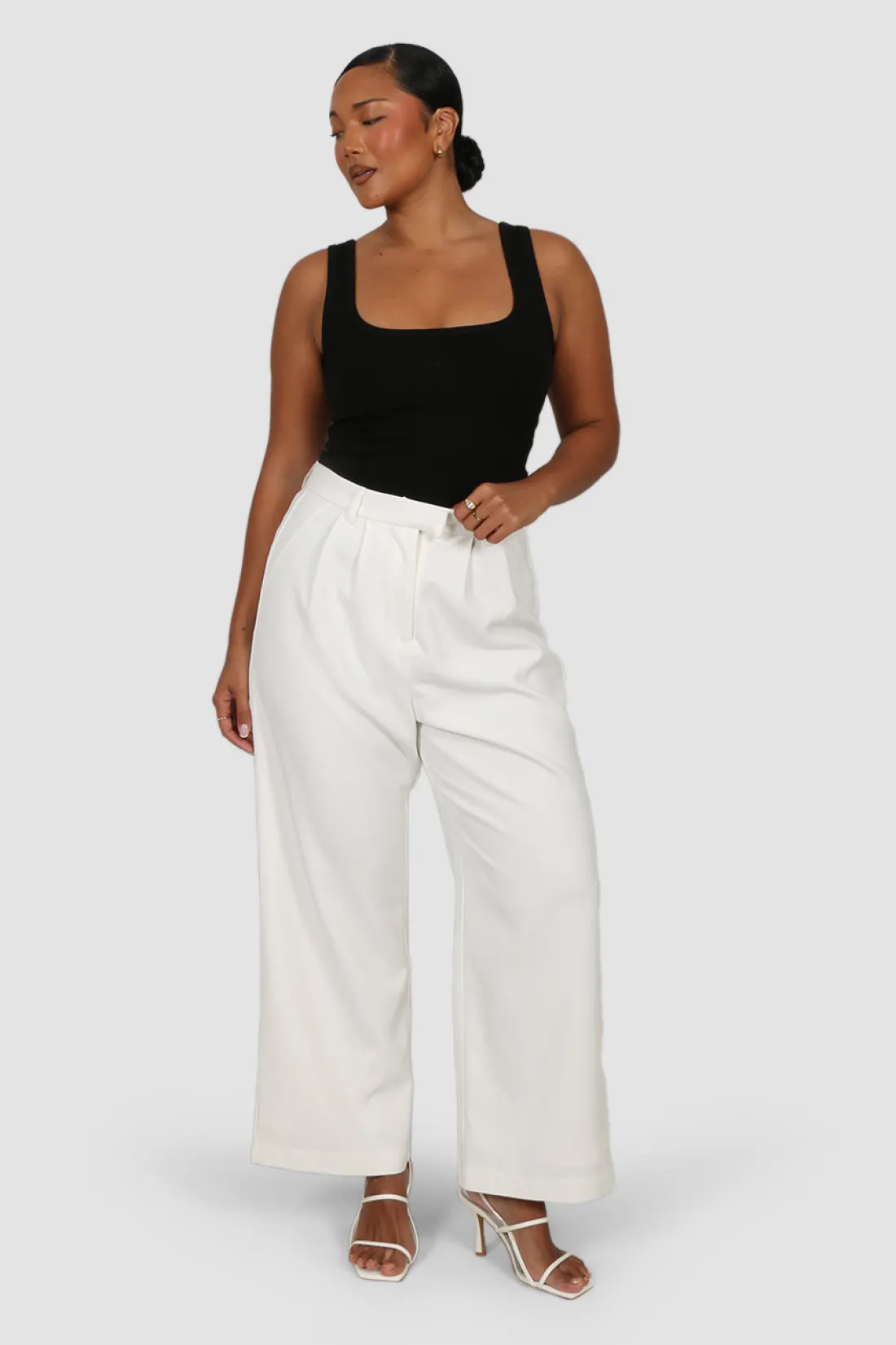 fayt_logo_tank_blackout_12.webp Fayt Tops | Activewear | LOGO TANK BLACKOUT