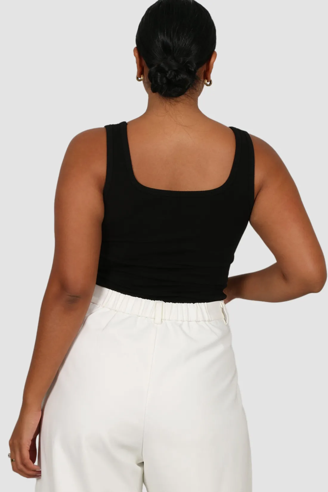 fayt_logo_tank_blackout_2.webp Fayt Tops | Activewear | LOGO TANK BLACKOUT