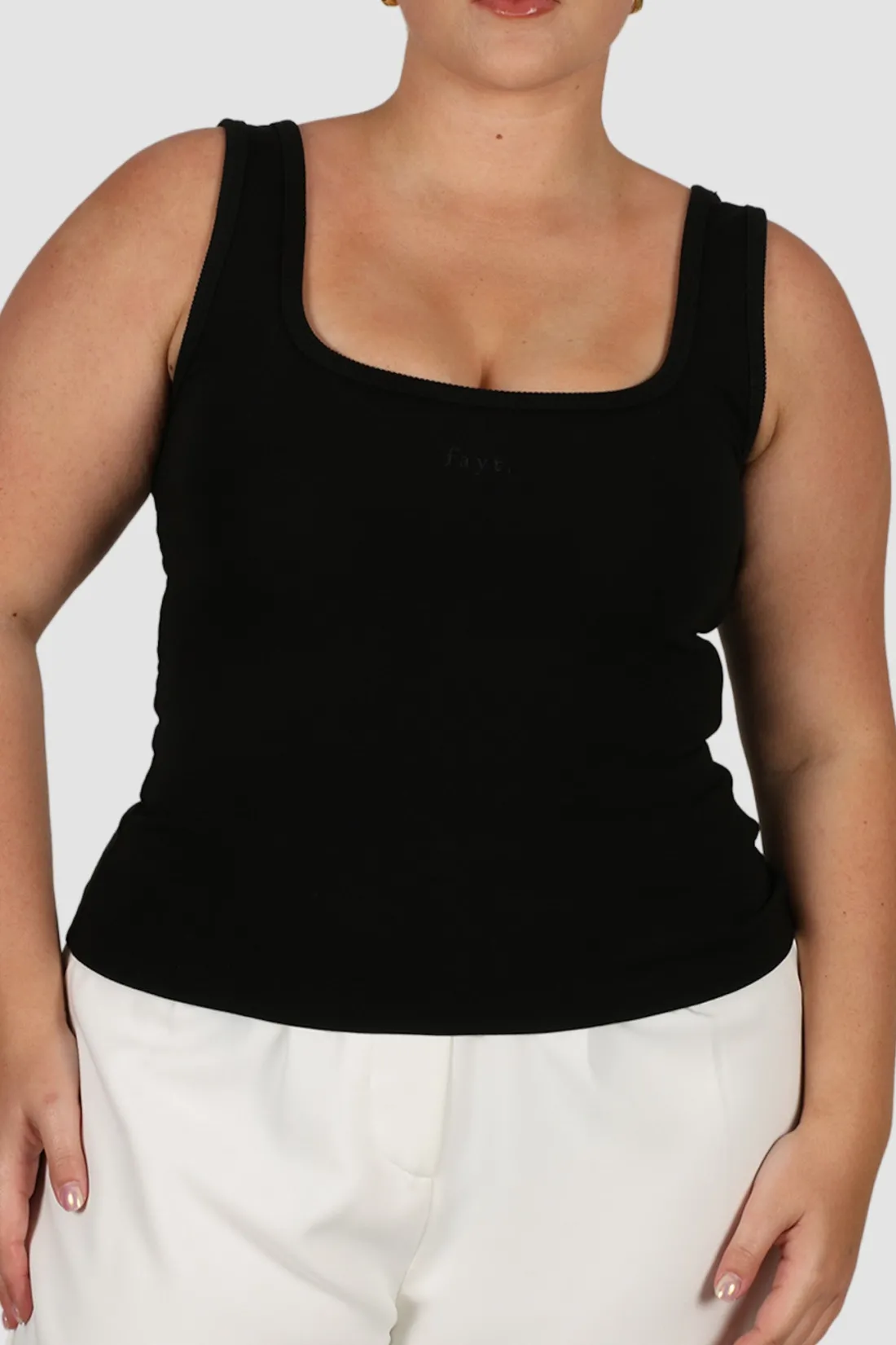 fayt_logo_tank_blackout_6.webp Fayt Tops | Activewear | LOGO TANK BLACKOUT