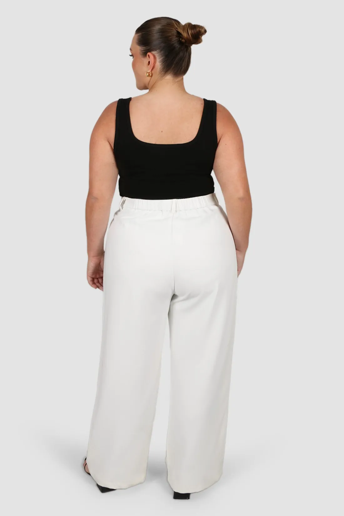 fayt_logo_tank_blackout_8.webp Fayt Tops | Activewear | LOGO TANK BLACKOUT