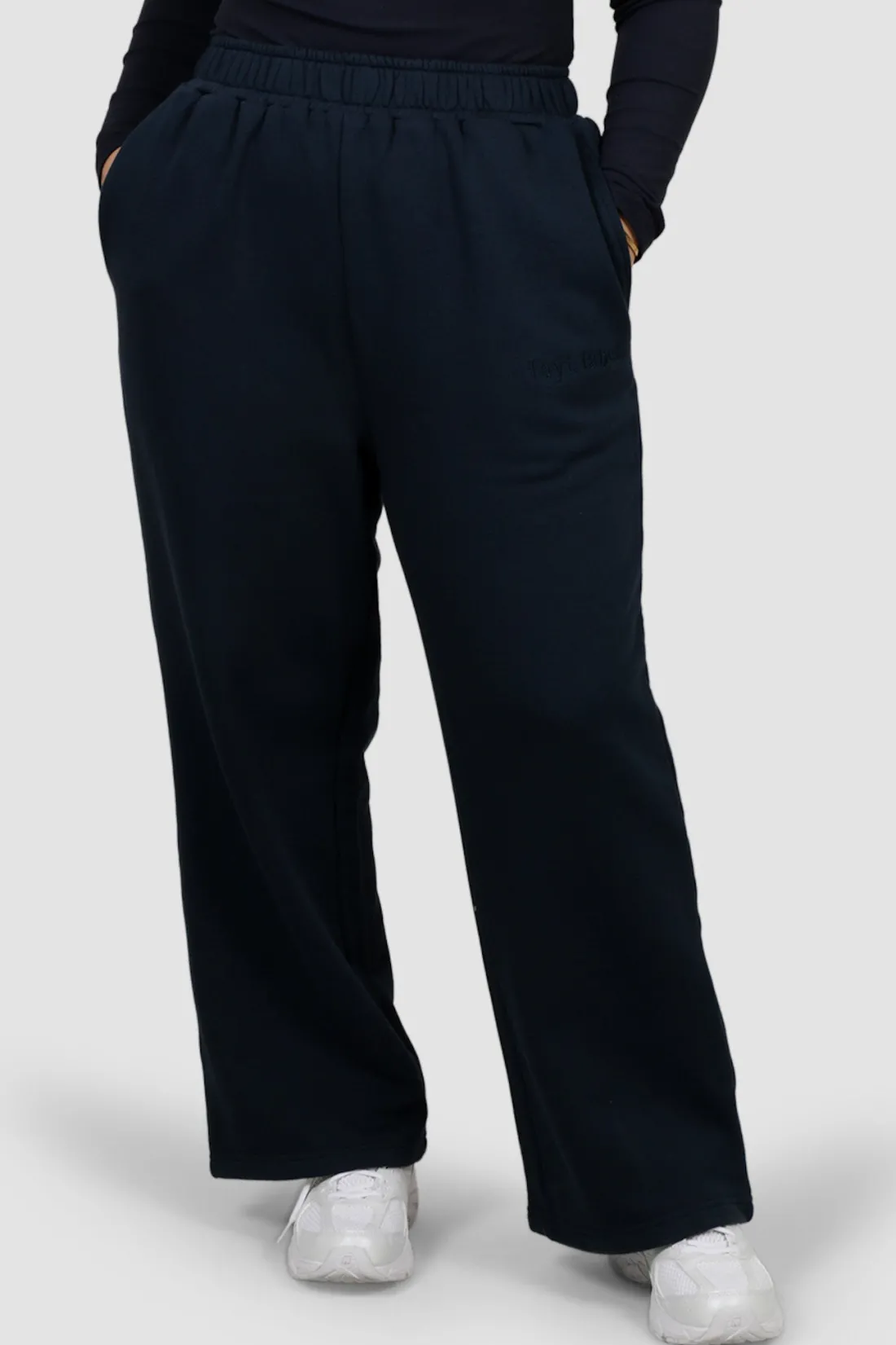 flare_sweatpant_midnight_2.webp Fayt Sets | FLARE SWEATPANT MIDNIGHT