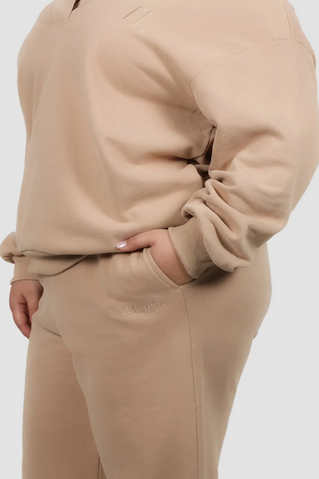 flare_sweatpant_neutral_2.webp Fayt Sets | FLARE SWEATPANT NEUTRAL