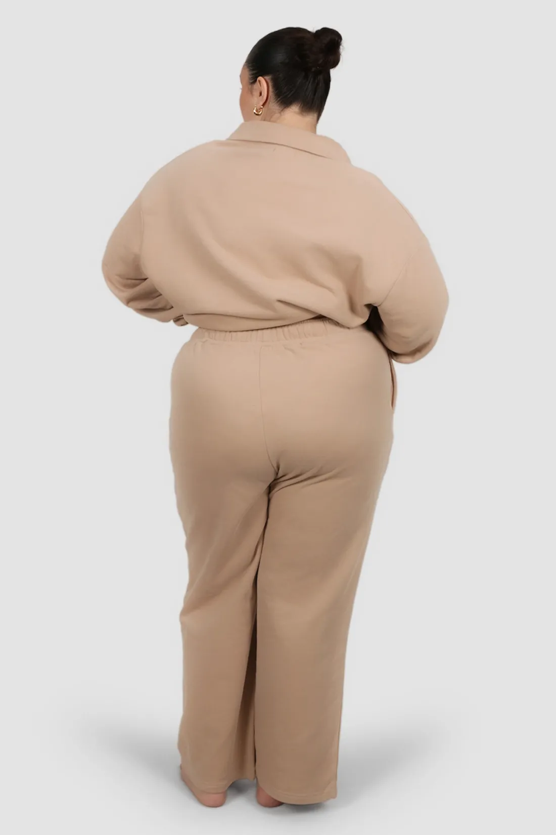 flare_sweatpant_neutral_5.webp Fayt Sets | FLARE SWEATPANT NEUTRAL