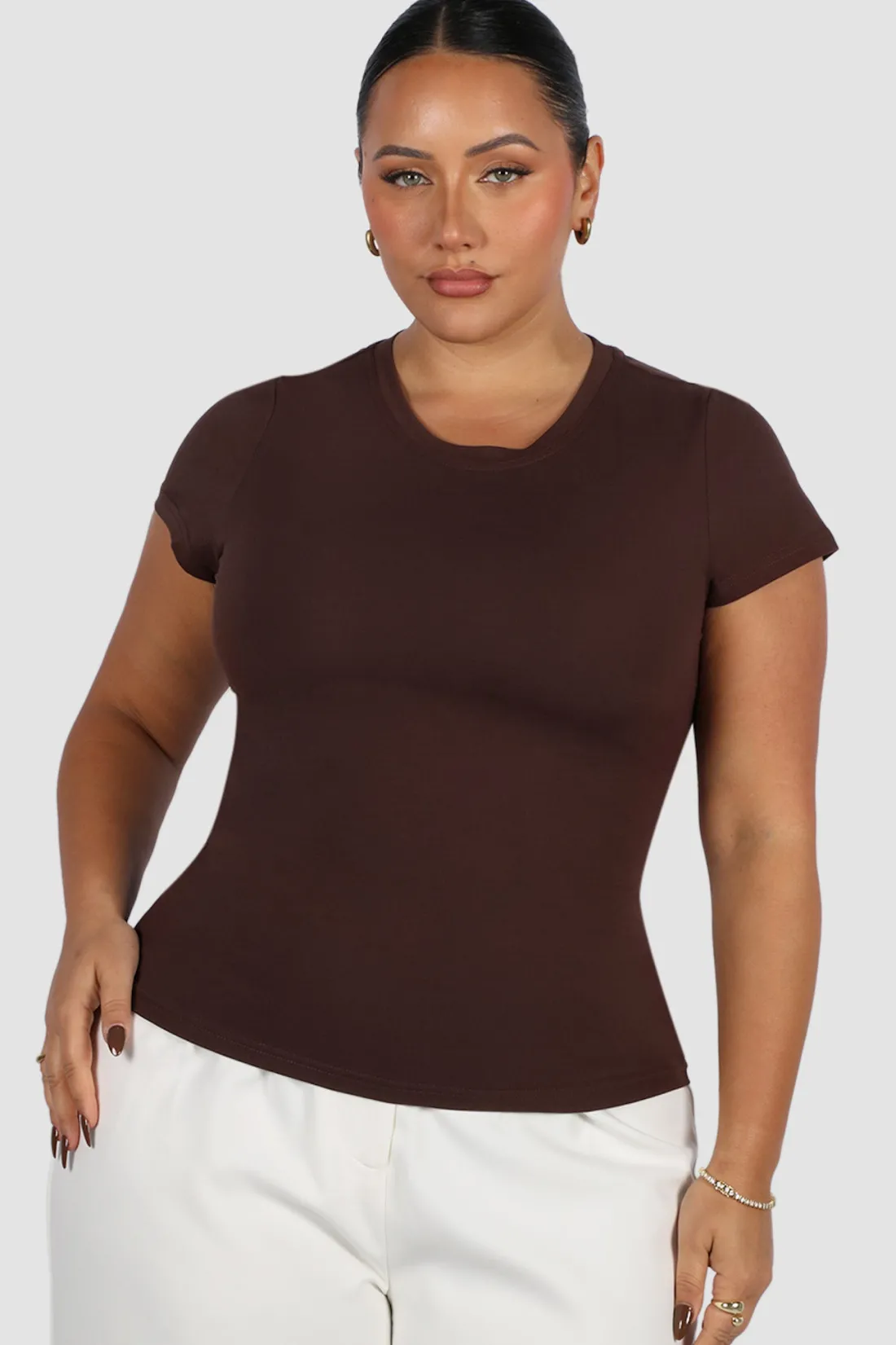 Fayt Tops | LIGHT BUTTERY TEE CHOC