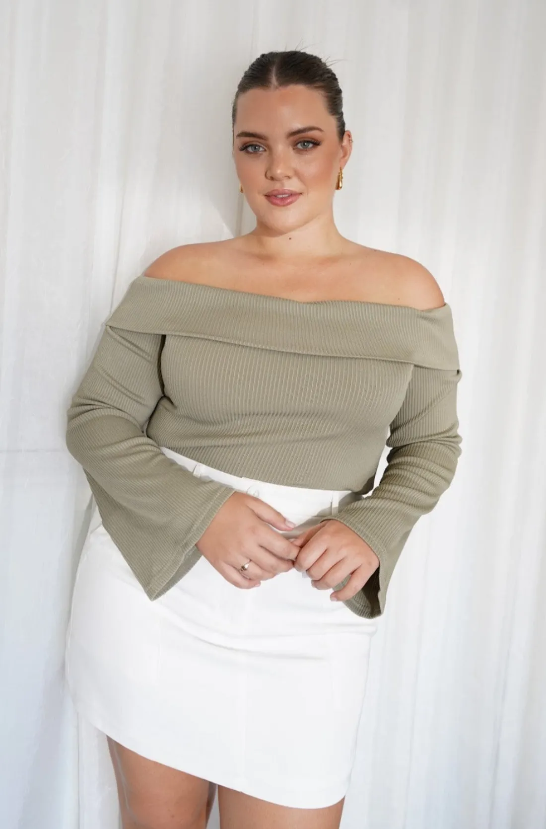 Fayt Tops | LOWEN TOP KHAKI