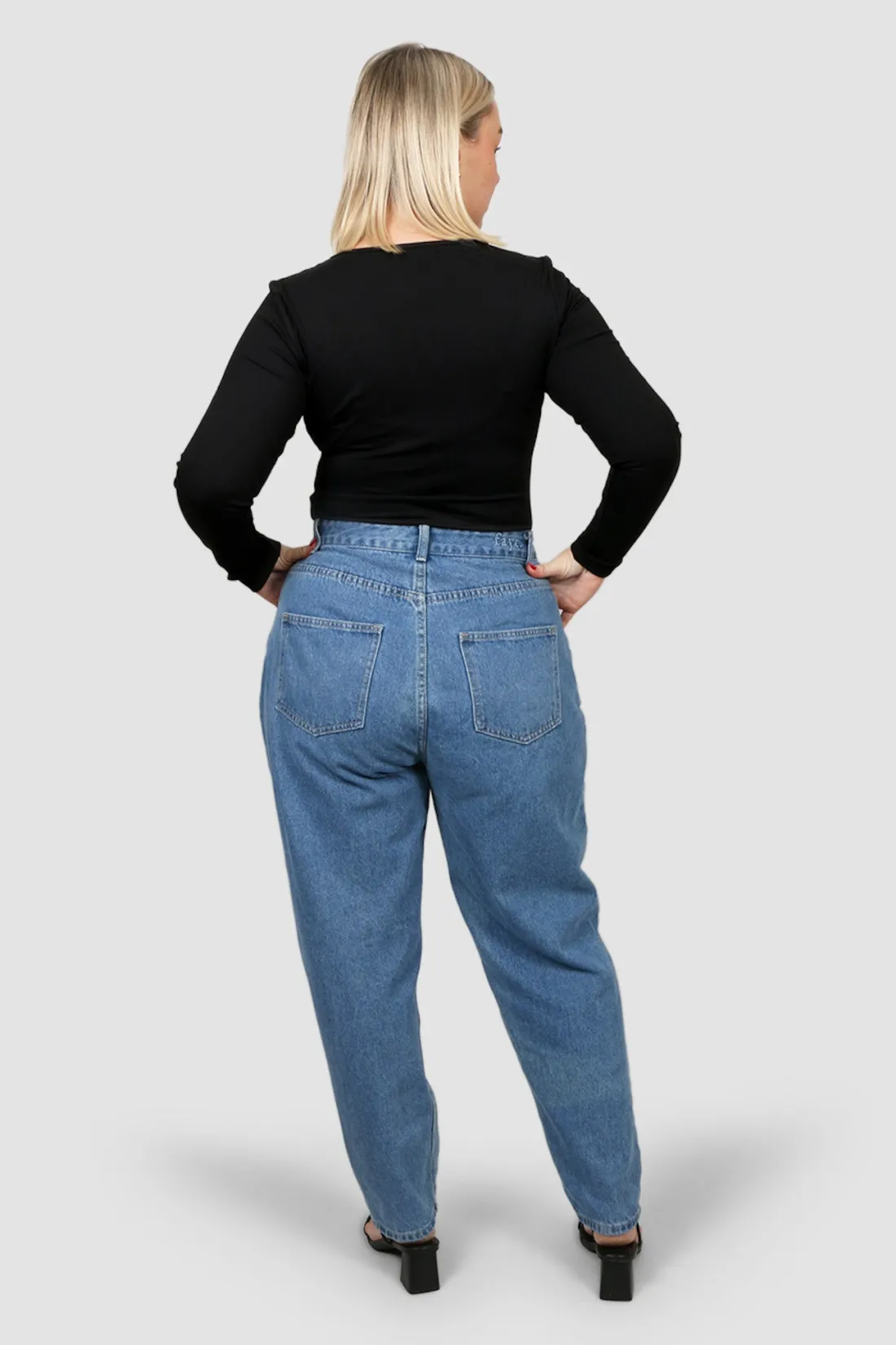 ls_bodysuit_black_4.webp Fayt Tops | L/S BODYSUIT BLACK