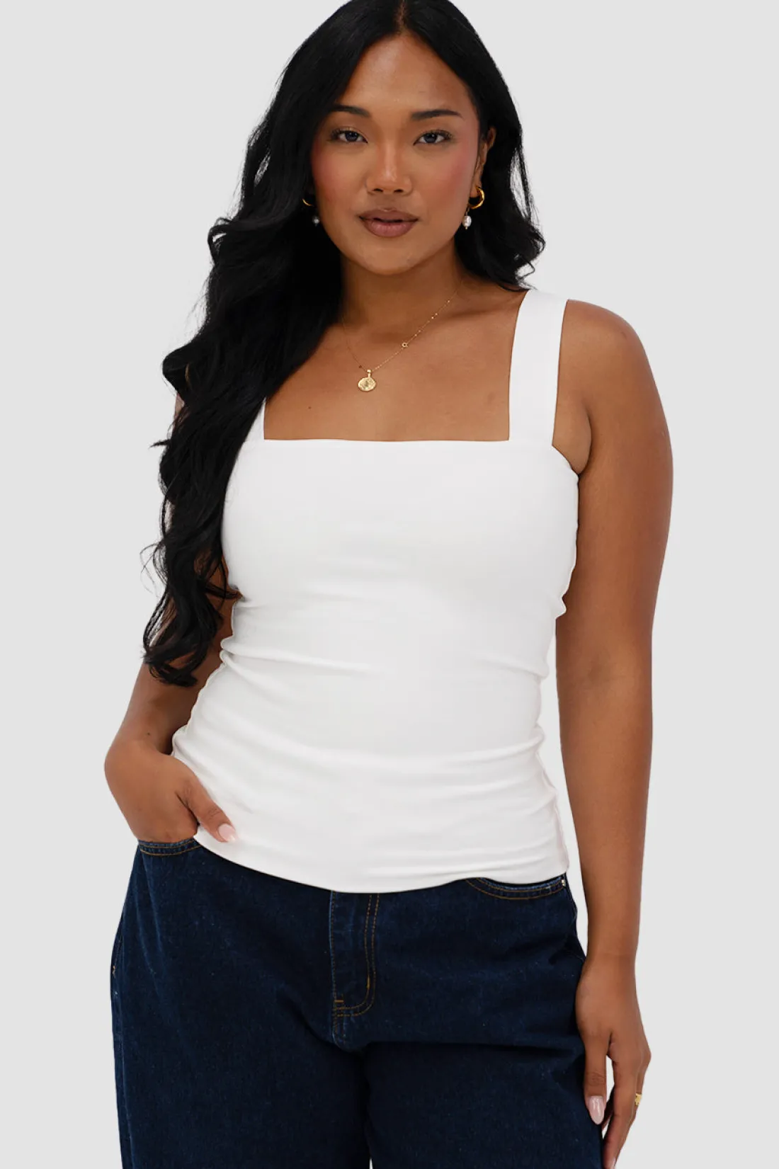 Fayt Tops | QUINN FULL LENGTH TOP WHITE