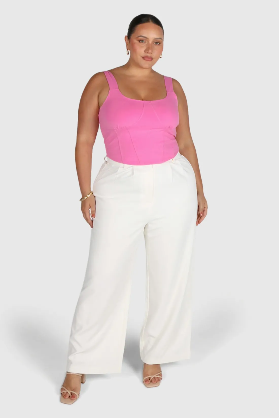 rata_deep_cup_top_pink_2.webp Fayt Tops | RATA DEEP CUP TOP PINK