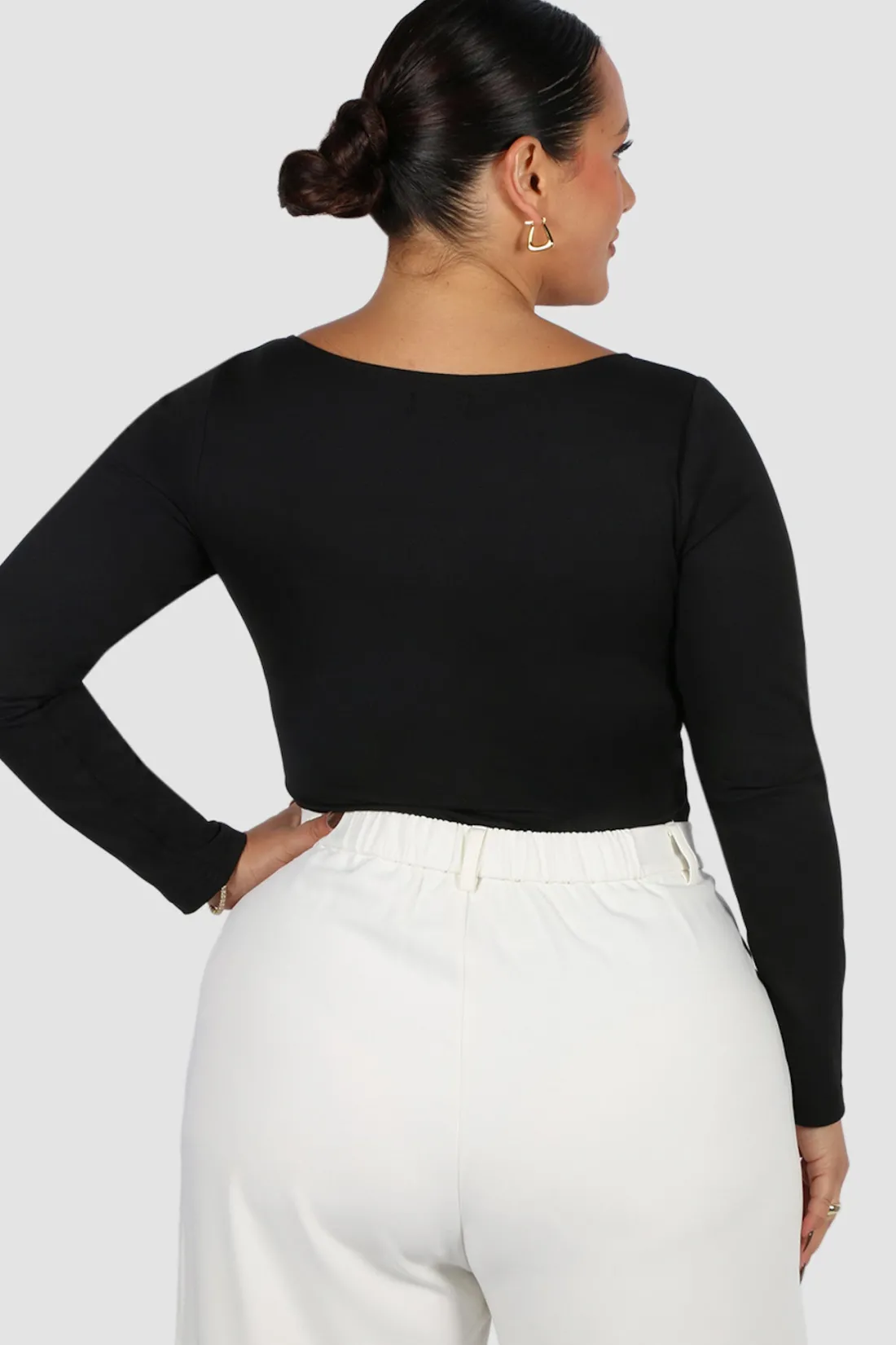 scoop_neck_bodysuit_black_2.webp Fayt Tops | SCOOP NECK BODYSUIT BLACK