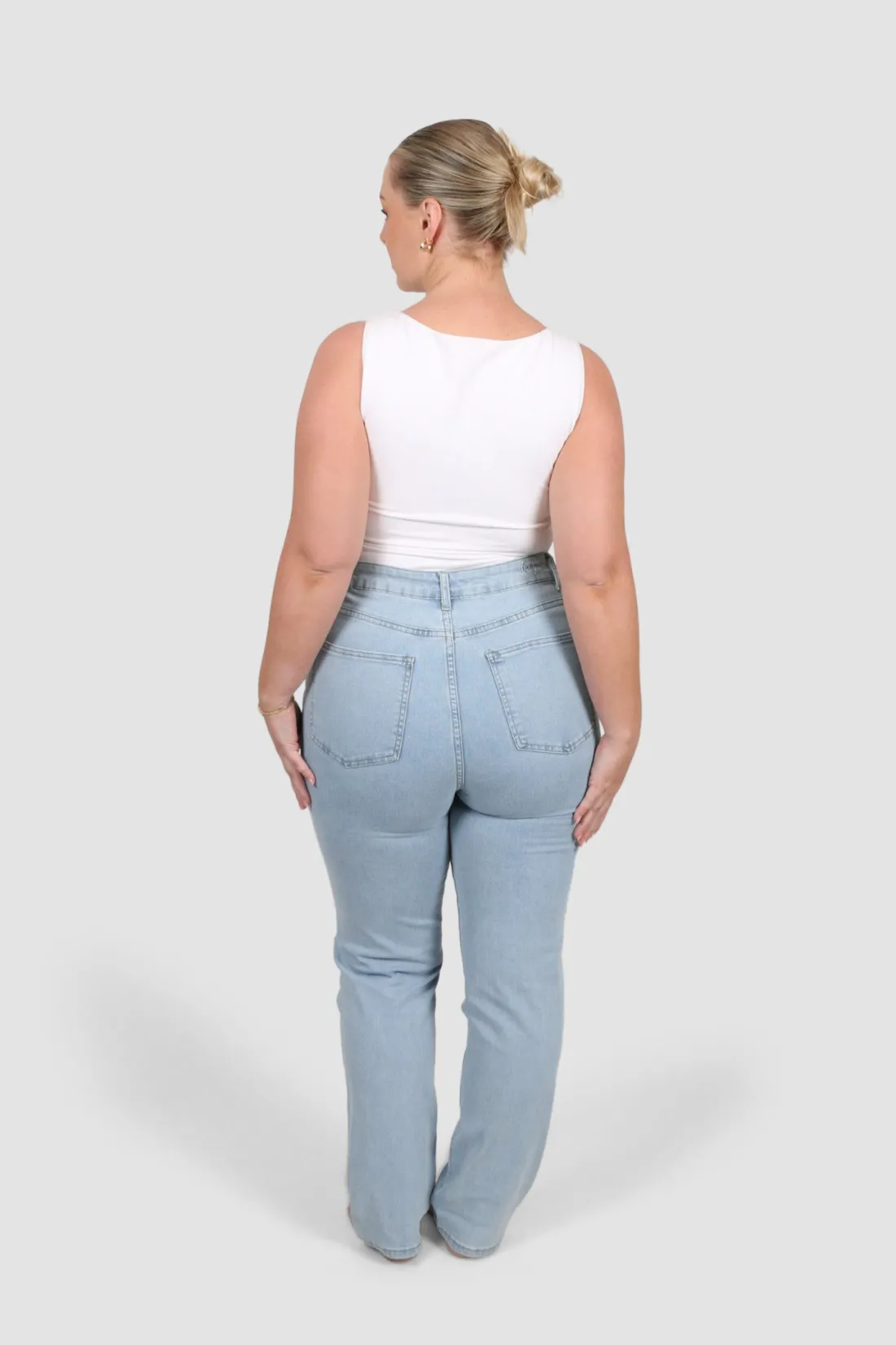 zetler_jeans_mid_blue_4.webp Fayt Denim | Jeans | ZETLER JEANS MID BLUE